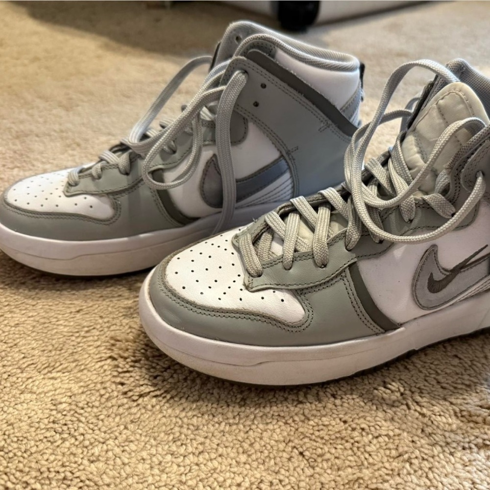 Women’s Nike Air Jordan 1 Elevate Low High Top Sneaker